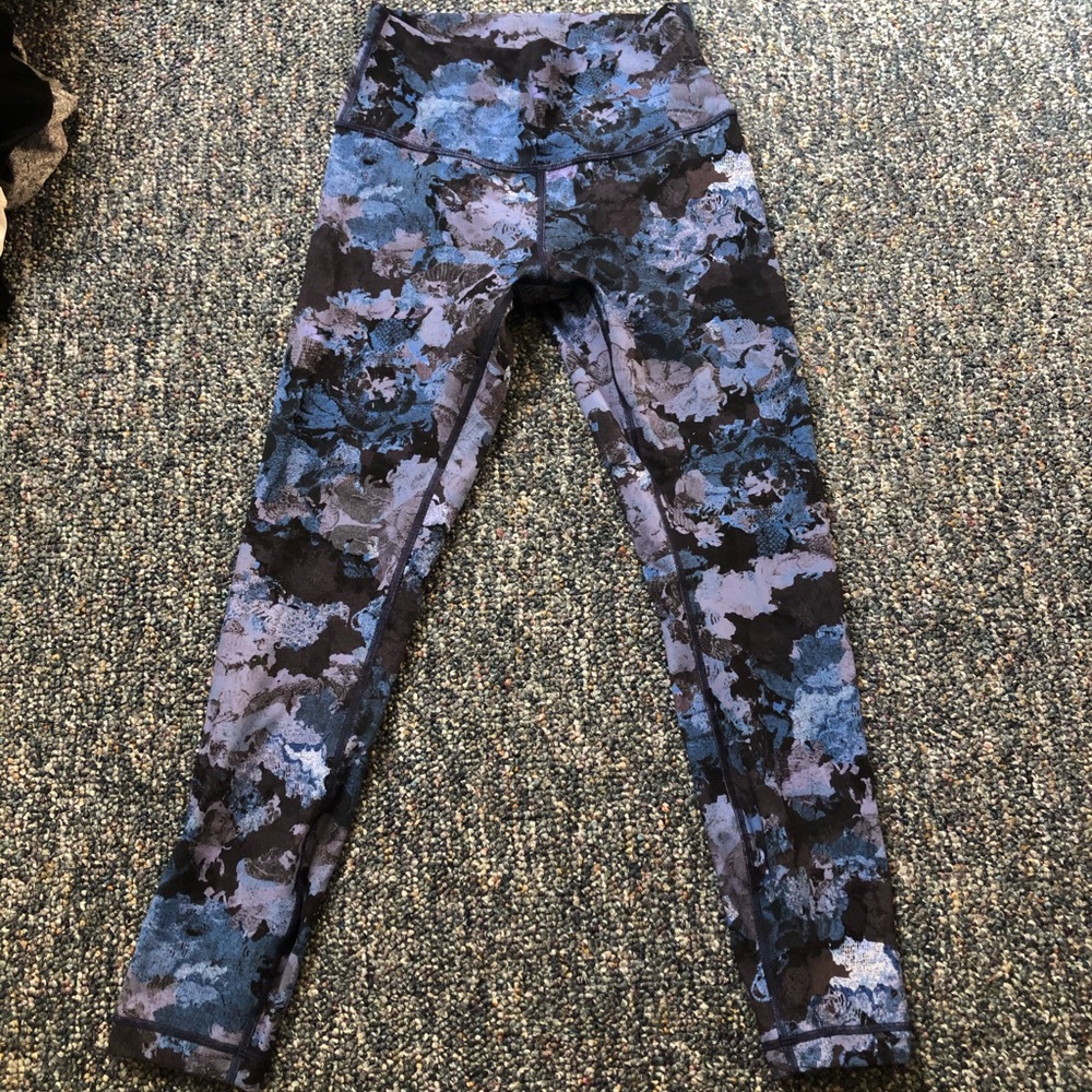 Lululemon leggings
